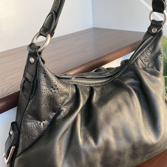 Genuine leather shoulder bag handbag purse like new - Picture 6 of 11